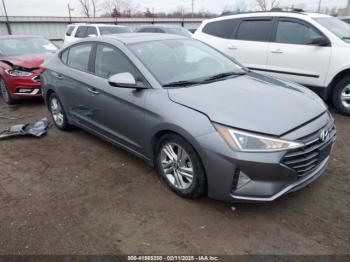  Salvage Hyundai ELANTRA
