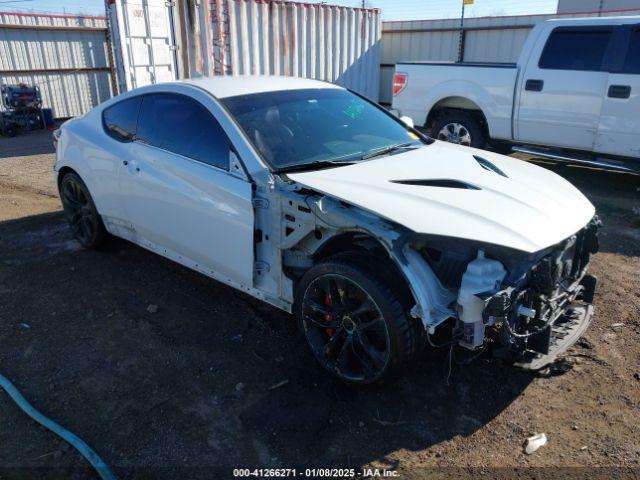  Salvage Hyundai Genesis