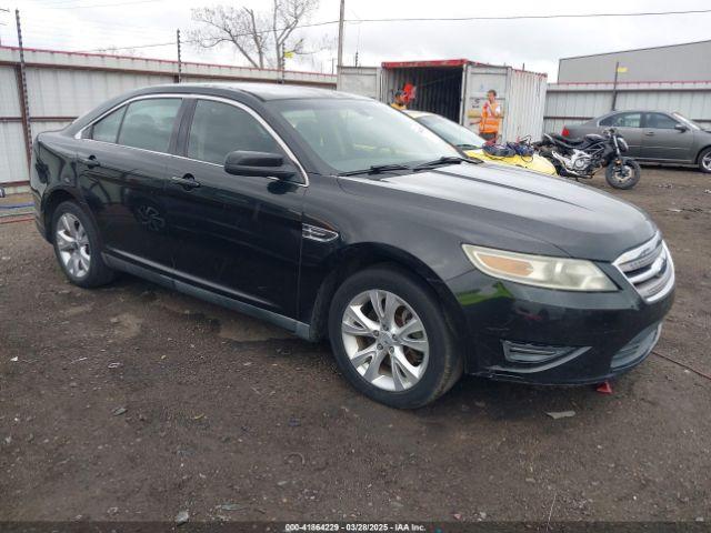  Salvage Ford Taurus