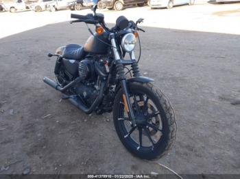  Salvage Harley-Davidson Xl883