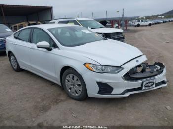  Salvage Ford Fusion