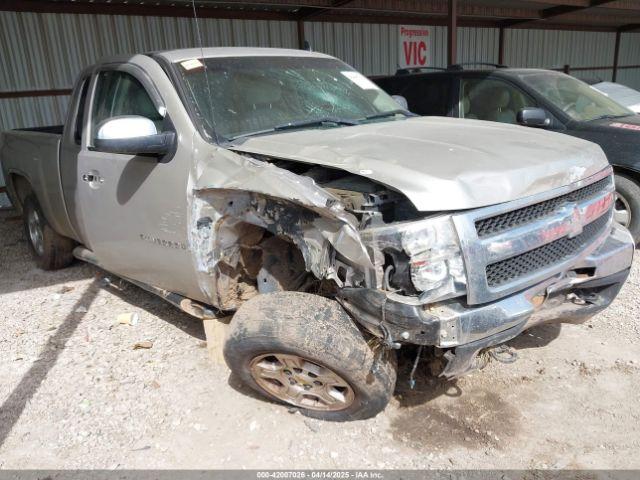  Salvage Chevrolet Silverado 1500