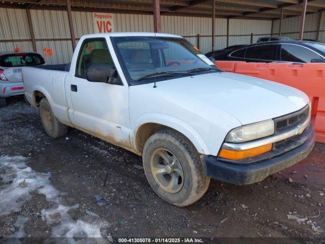  Salvage Chevrolet S-10