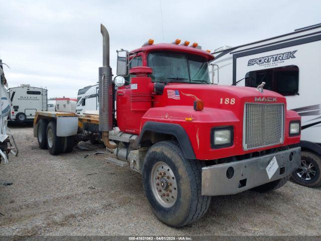 Salvage Mack 600