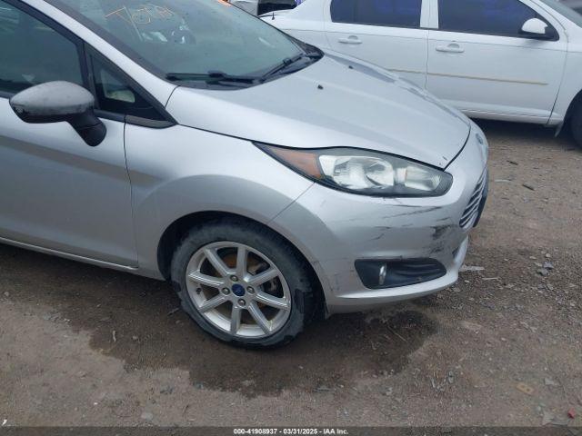  Salvage Ford Fiesta