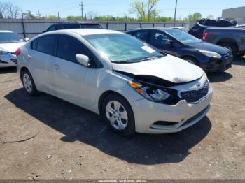  Salvage Kia Forte