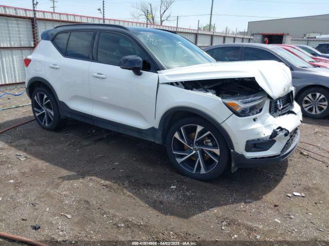  Salvage Volvo XC40