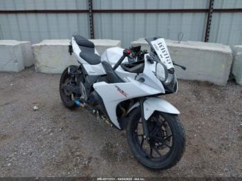  Salvage Suzuki Gsx250r