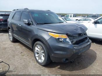  Salvage Ford Explorer