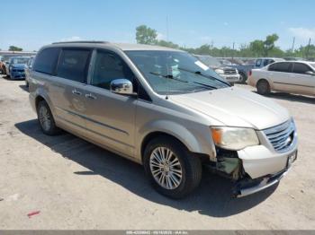  Salvage Chrysler Town & Country