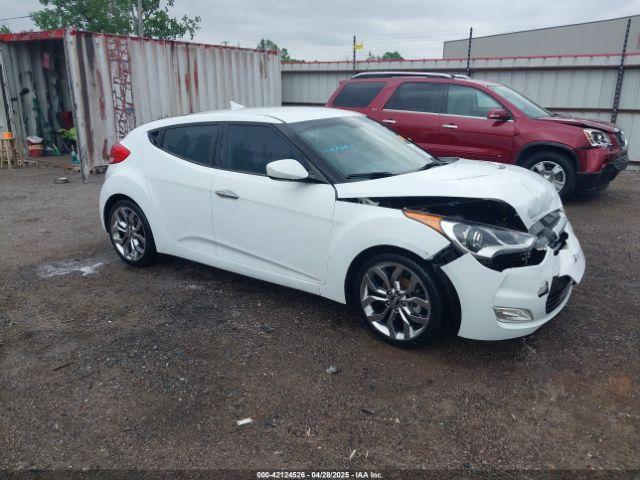  Salvage Hyundai VELOSTER
