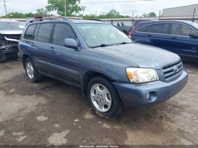  Salvage Toyota Highlander