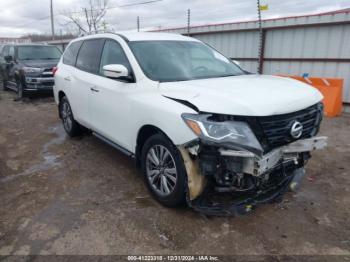  Salvage Nissan Pathfinder