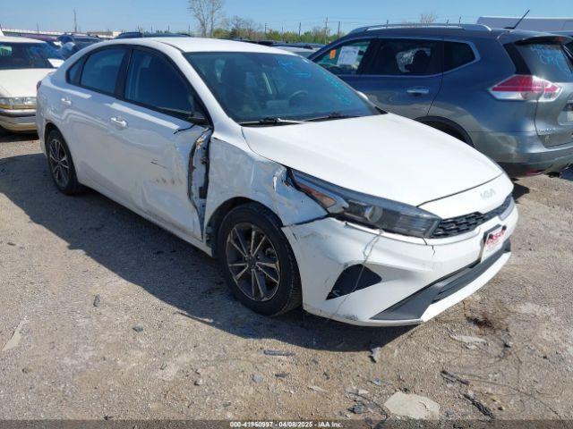  Salvage Kia Forte