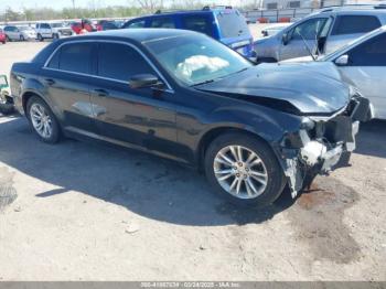  Salvage Chrysler 300