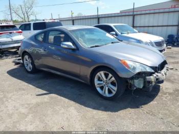  Salvage Hyundai Genesis