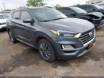  Salvage Hyundai TUCSON