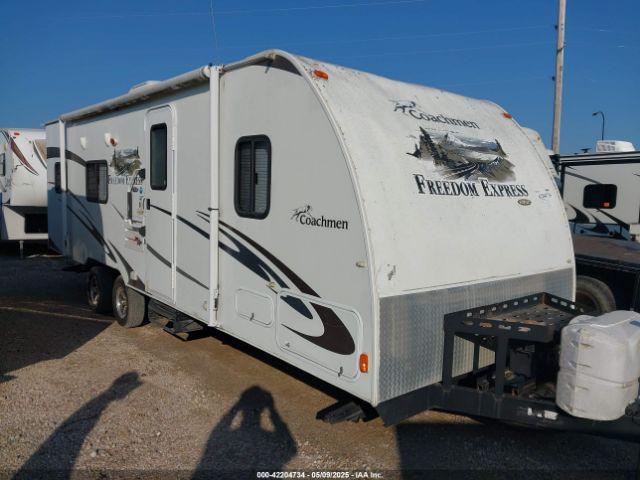  Salvage Coachmen Freedom Express 260b