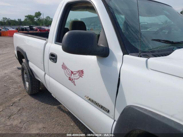  Salvage Chevrolet Silverado 2500