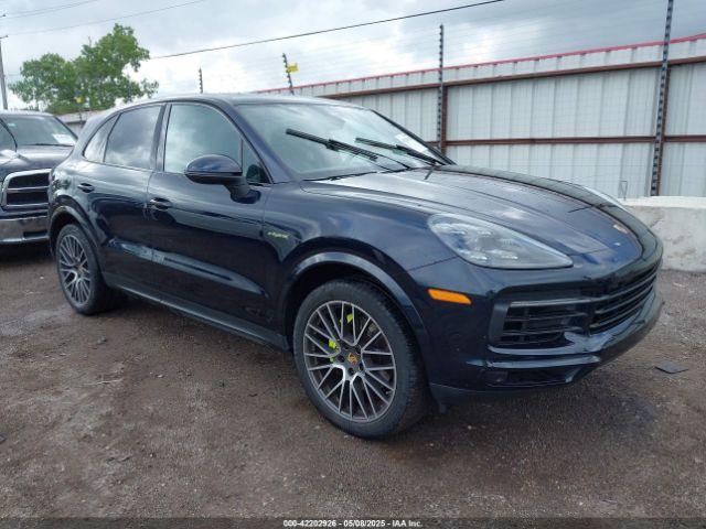  Salvage Porsche Cayenne E-hybrid
