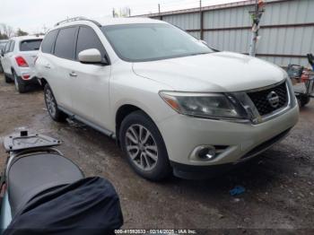 Salvage Nissan Pathfinder