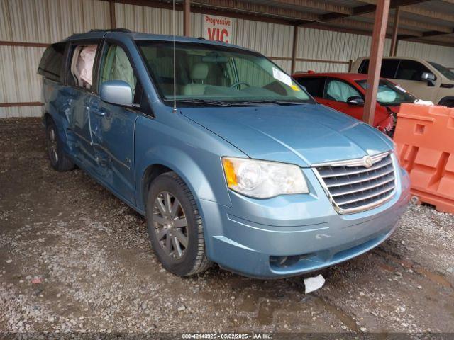  Salvage Chrysler Town & Country