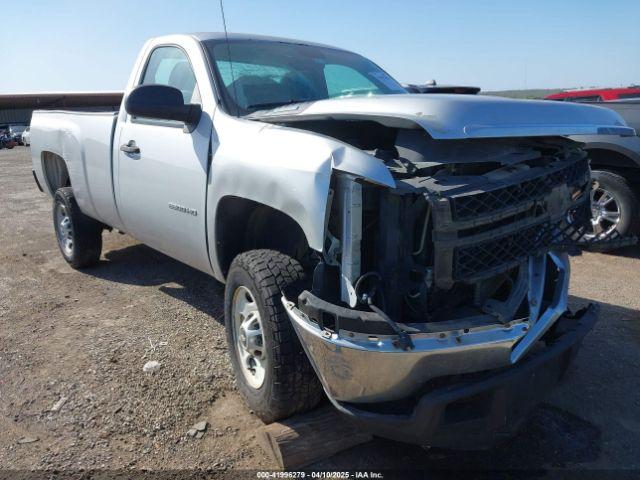  Salvage Chevrolet Silverado 2500
