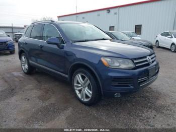  Salvage Volkswagen Touareg