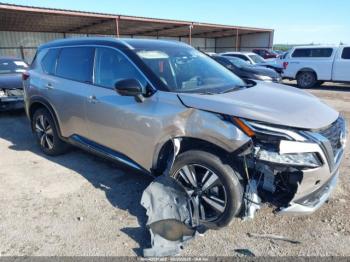  Salvage Nissan Rogue