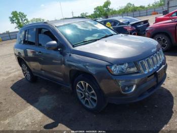  Salvage Jeep Compass