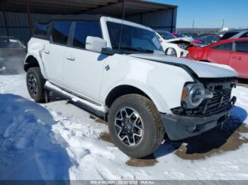  Salvage Ford Bronco