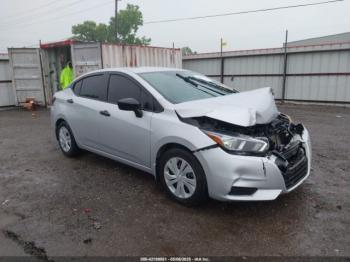  Salvage Nissan Versa