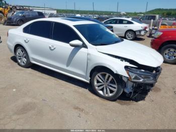  Salvage Volkswagen Passat