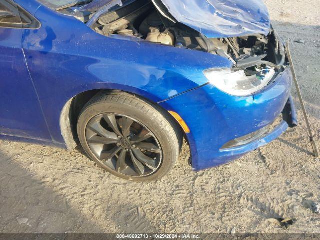  Salvage Chrysler 200