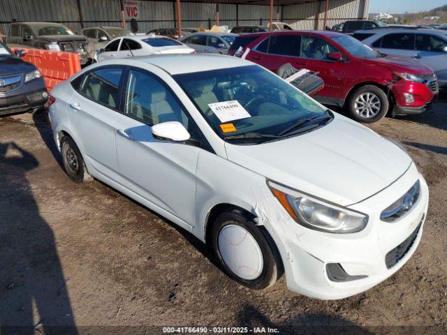  Salvage Hyundai ACCENT