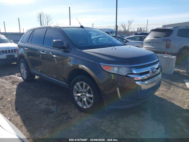  Salvage Ford Edge
