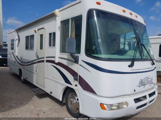 Salvage Workhorse Custom Cha Motorhome Chassis