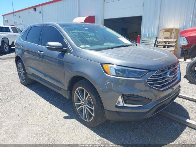  Salvage Ford Edge