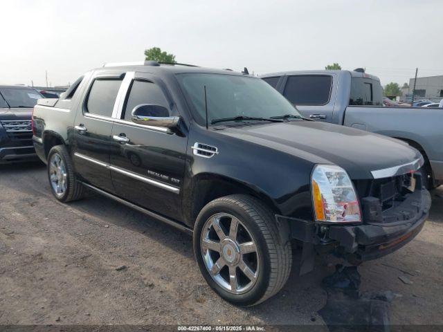  Salvage Cadillac Escalade