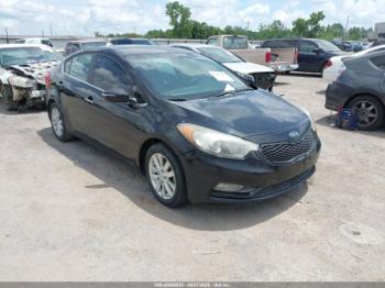  Salvage Kia Forte