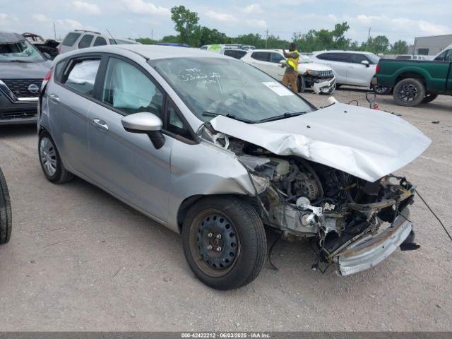  Salvage Ford Fiesta