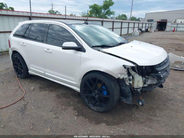  Salvage Ford Edge
