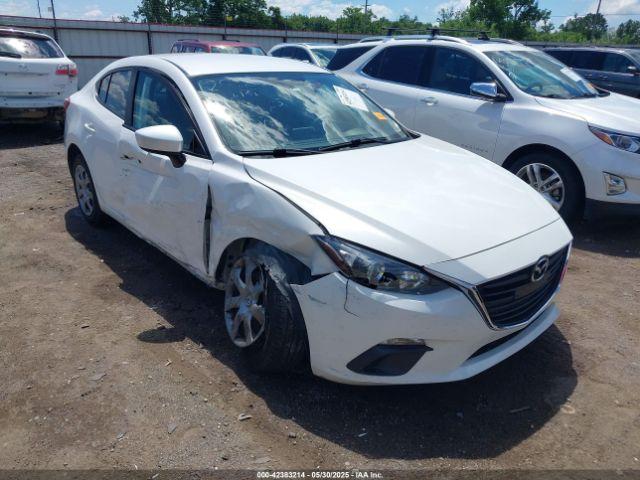  Salvage Mazda Mazda3