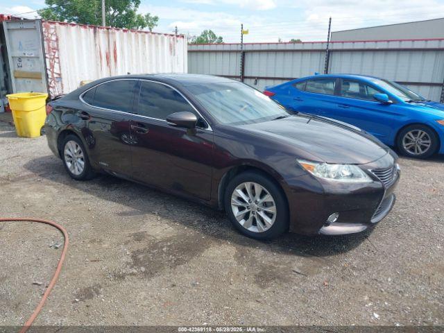  Salvage Lexus Es