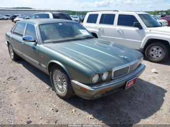  Salvage Jaguar Vandenplas