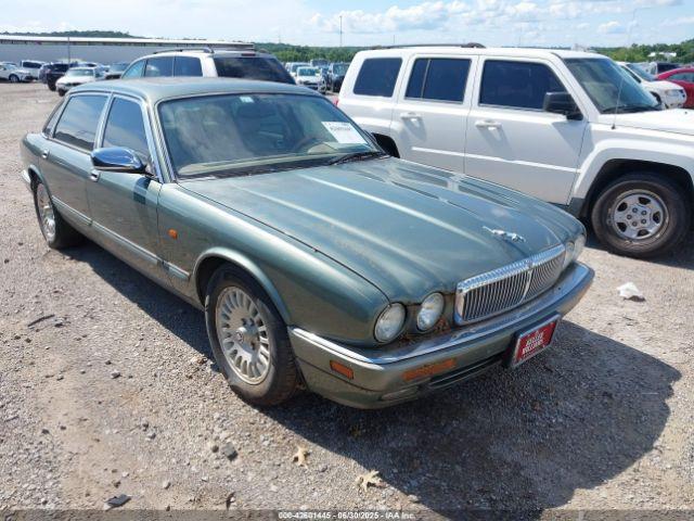  Salvage Jaguar Vandenplas