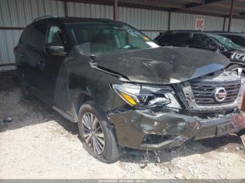  Salvage Nissan Pathfinder