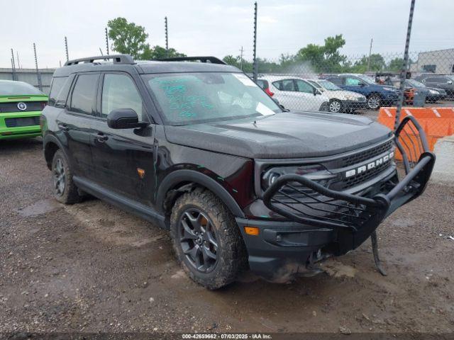  Salvage Ford Bronco