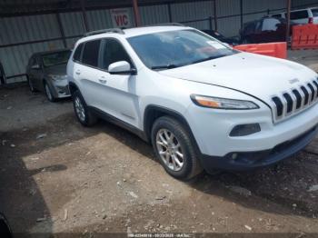  Salvage Jeep Cherokee
