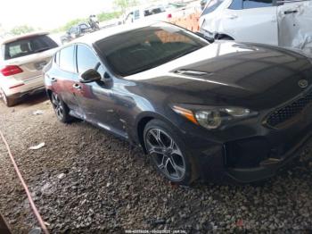  Salvage Kia Stinger